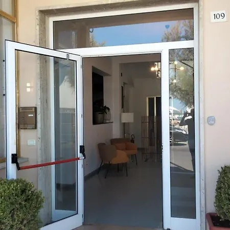 酒店 Il Faro 西尼加利亚